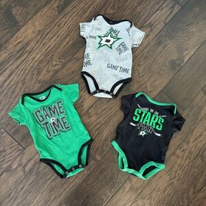 Dallas stars baby onesie bundle
